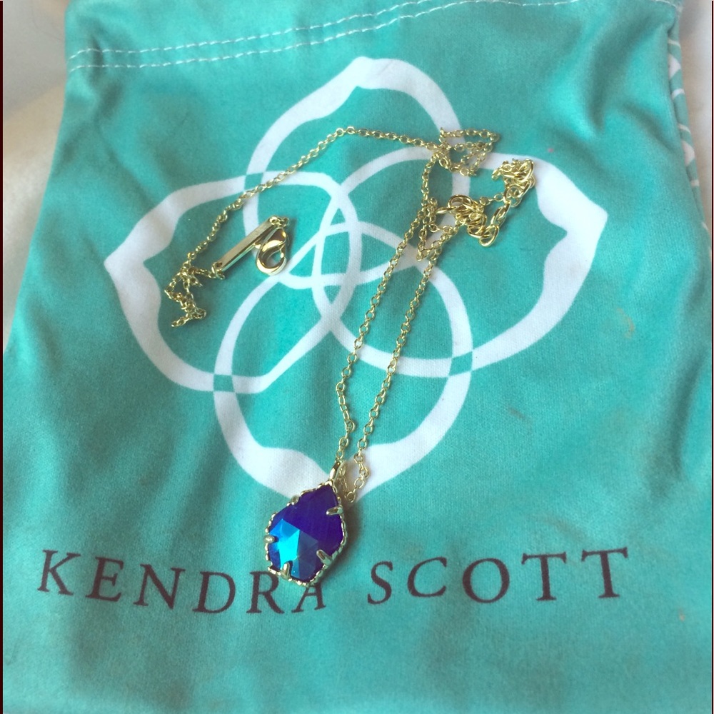 Kendra Scott Necklace